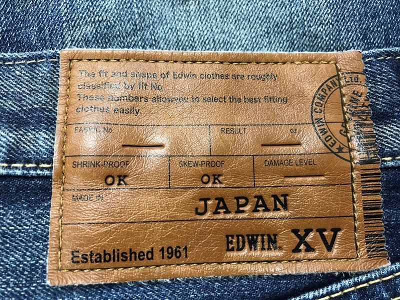 1055　メンズ　【　EDWIN　XV　JAPAN　】　　デニム　ダメージパンツ　　サイズ：29　　色：ネイビー_画像9