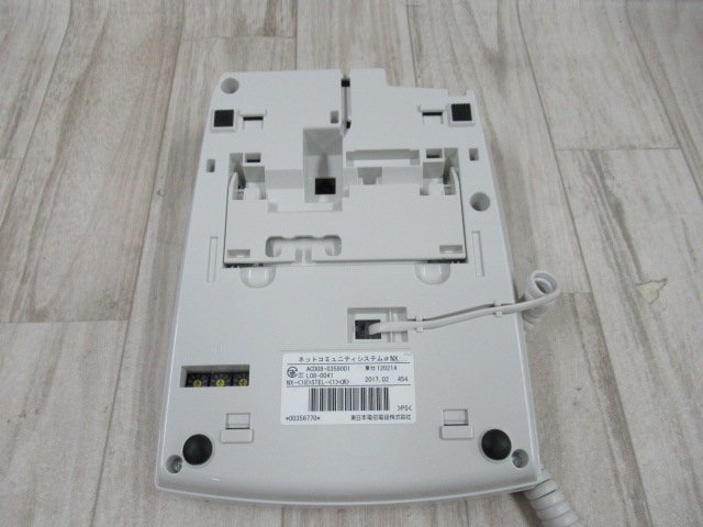 Ω ZP2 13036※保証有 綺麗 17年製 NTT NX-(18)STEL-(1)(W) 18ボタンスター標準電話機_画像6