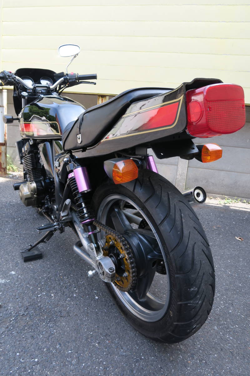 1万円から売り切り!オーラ全開☆Z400FX仕様ZRX400改 後期型 1万円から売り切り!オーラ全開☆Z400FX仕様ZRX400改 後期型