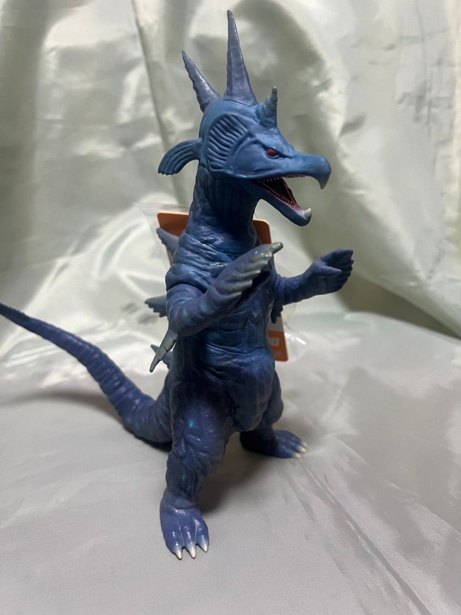 ウルトラ大怪獣シリーズ5000 ムルチ 怪獣使いと少年セット ウルトラ大怪獣シリーズ5000 ムルチ 怪獣使いと少年セット