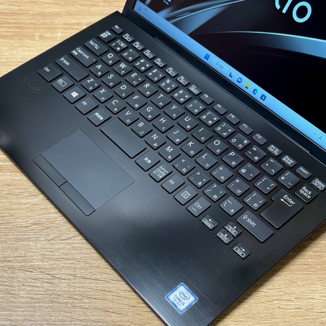 薄型軽量ハイスペック!【VAIO Pro PG】高速第7Corei5☆超速SSD256GB