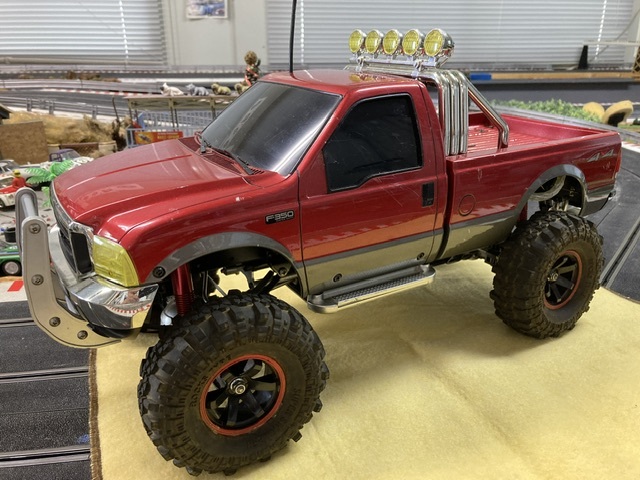タミヤ、フォード F350ハイリフト タミヤ、フォード F350ハイリフト