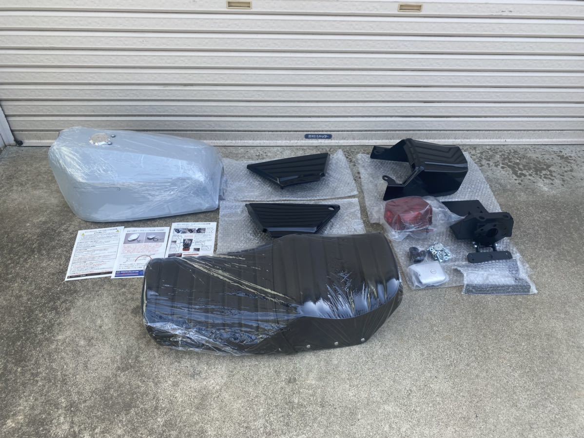 ゼファー400 ドレミ FX 外装セット 新品 タックロール フェンダーレス