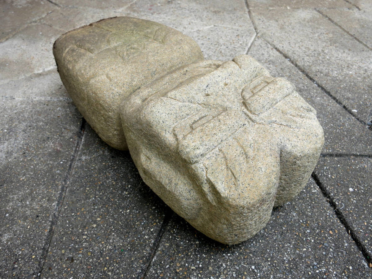 [大幸]　古代の神様像　石像　花崗岩　天然石　13Kg　石仏　田の神　異教　エキゾチック　ユニーク　置物　手彫_画像8