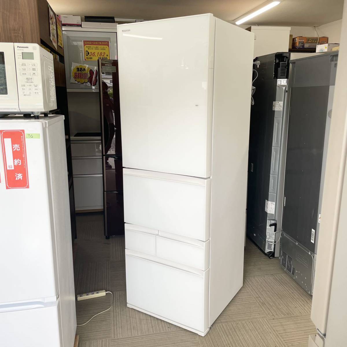 新品同様】2022年製☆東芝☆411Lノンフロン冷凍冷蔵庫☆GR-U41GXHL(EW