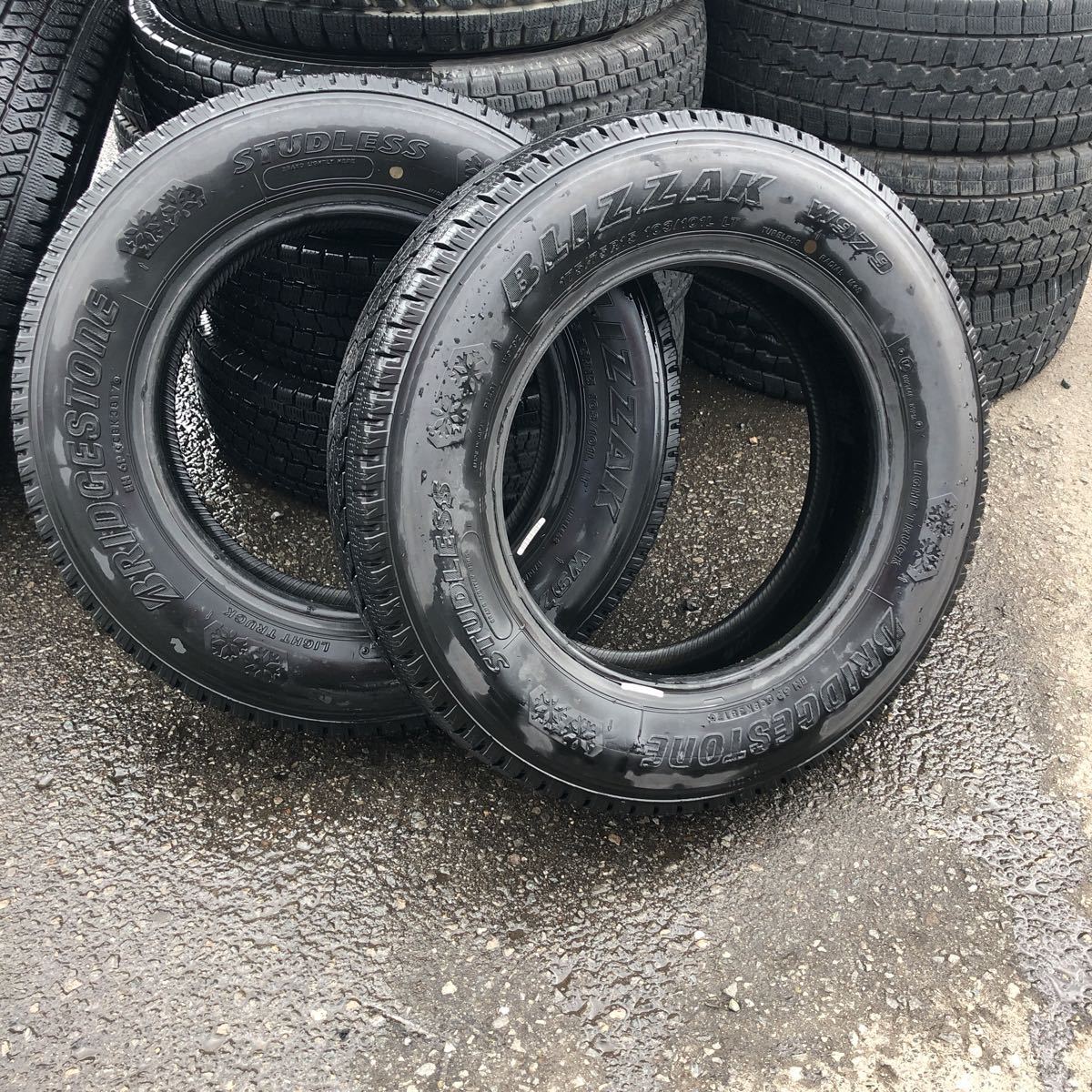 175/75R15 ブリヂストン 中古2本セット：8500円