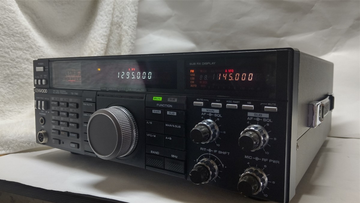 無線機 TRIO TS-180V オールモード トランシーバー 低価限定品 家電