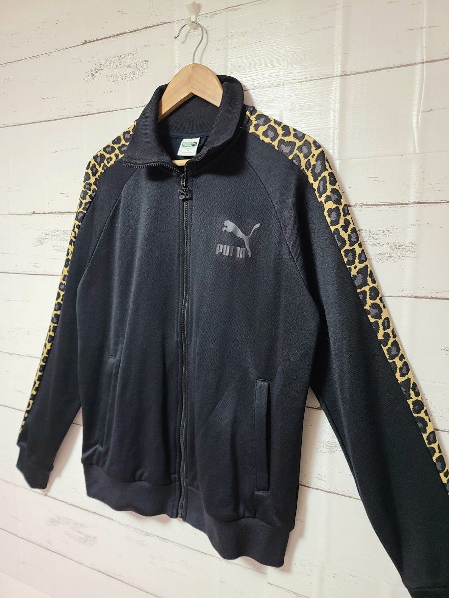 超希少》PUMA プーマ ジャージ セットアップ ヒョウ柄 豹柄 超希少》PUMA プーマ ジャージ セットアップ ヒョウ柄 豹柄