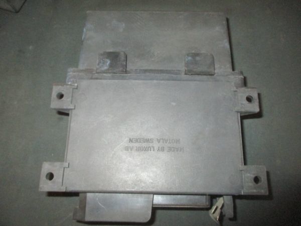# Saab 900 turbo APC computer used 7566599 parts taking equipped control unit module Automatic Performance Control Unit#