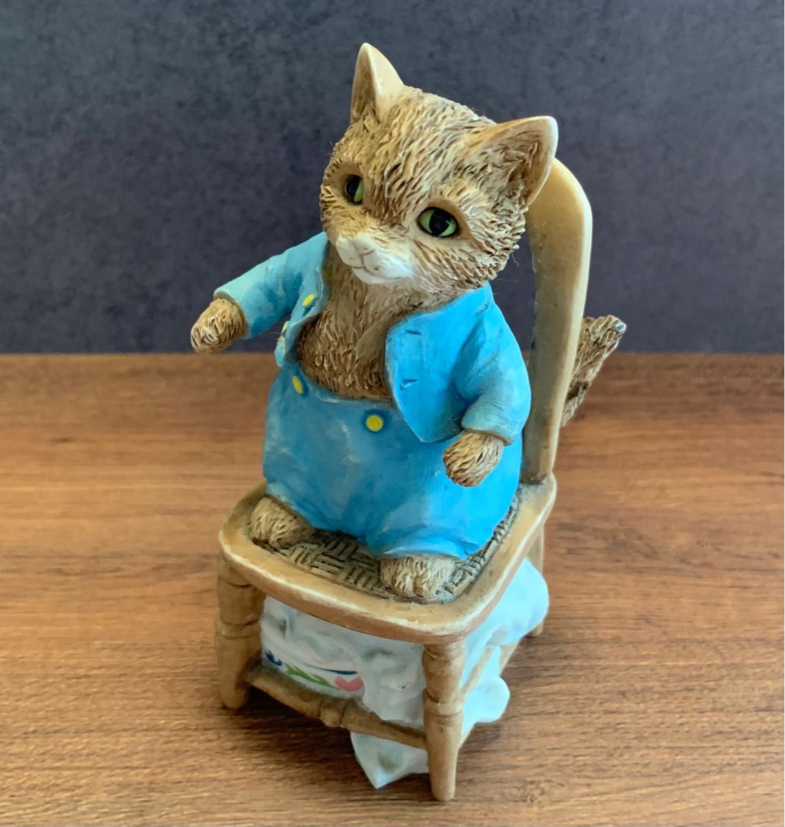レア】こねこのトム ピーターラビット 小物入れ 置物 レア】こねこのトム ピーターラビット 小物入れ 置物