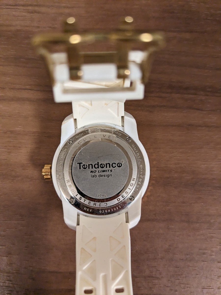 【送料込み】美品　テンデンス　Tendence ウオッチ　ホワイト ゴールド　ベゼル約50mm　格安　付属品付き　腕時計