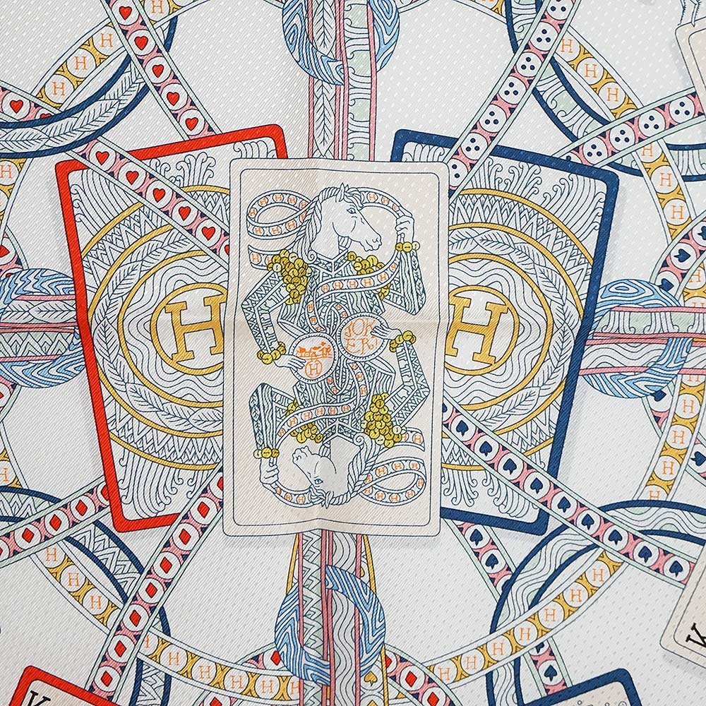 新品・未使用品)エルメス HERMES カレ 70 Dame de Coeur ピケ ハート
