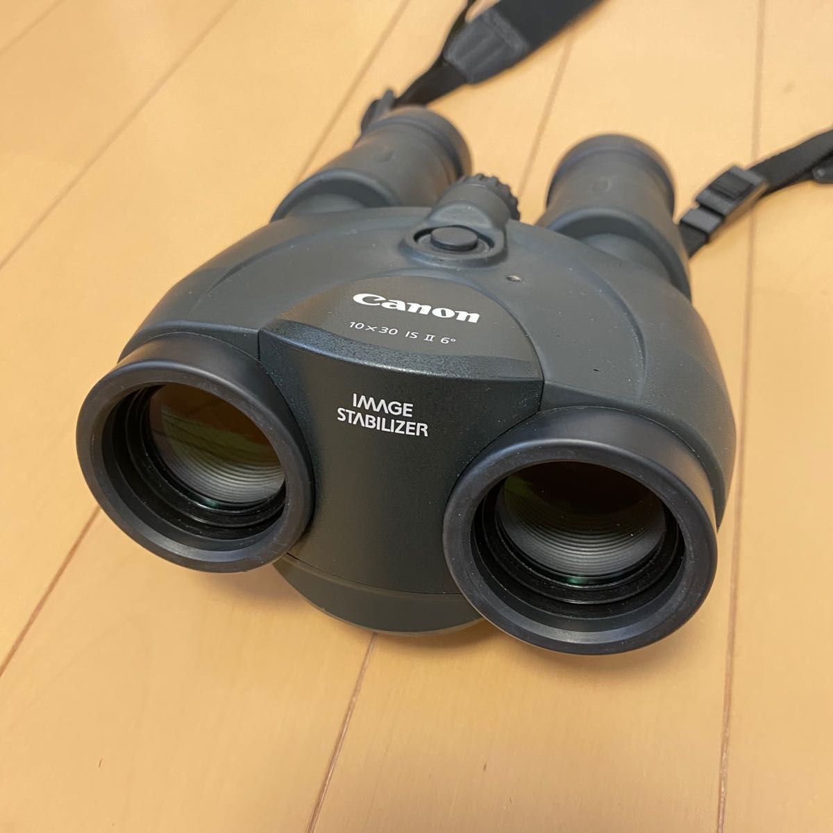 Canon 防振双眼鏡 BINOCULARS 10×30 IS Ⅱ