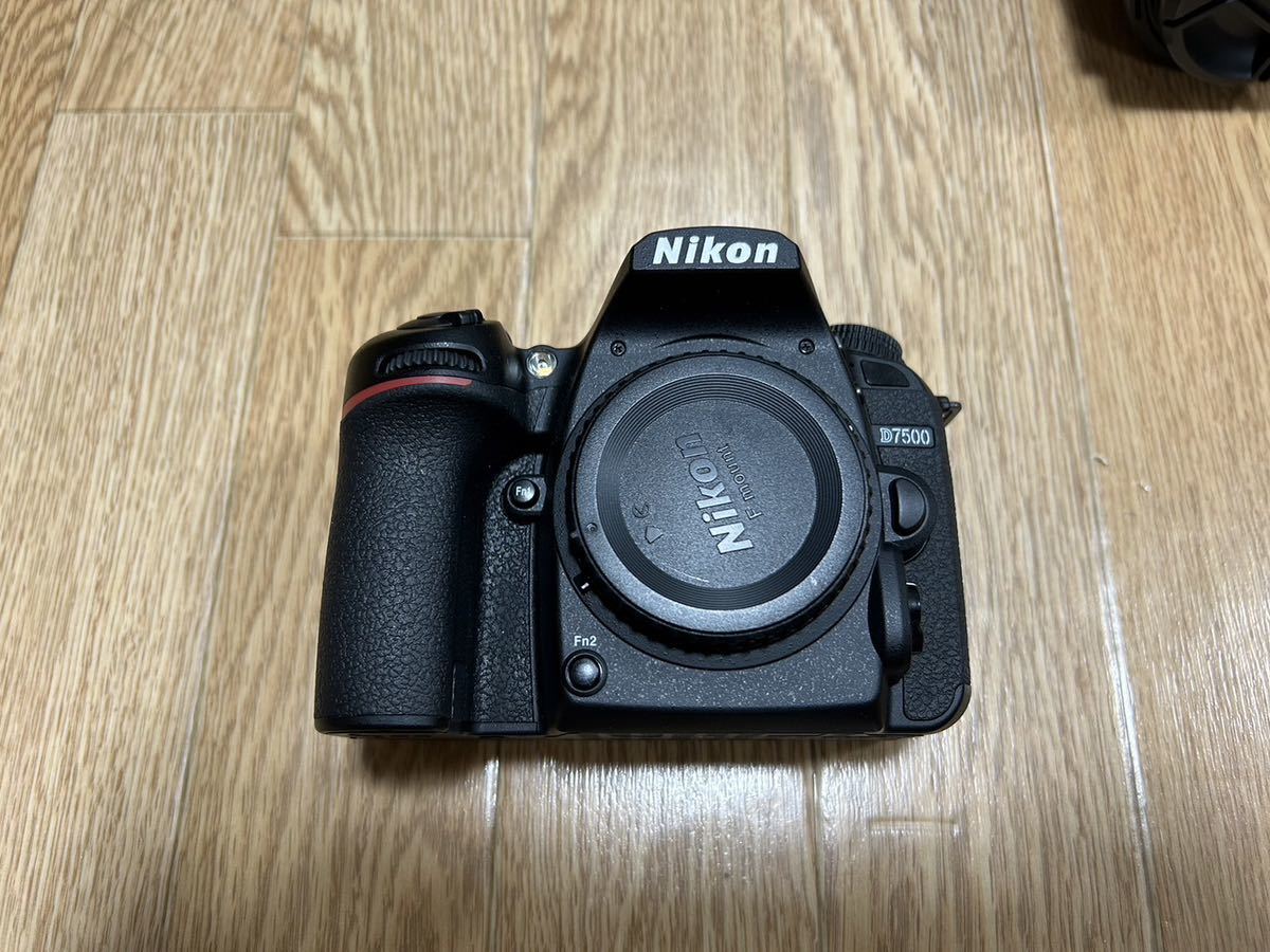 超美品 Nikon D7500レンズキット 単焦点レンズおまけ付き