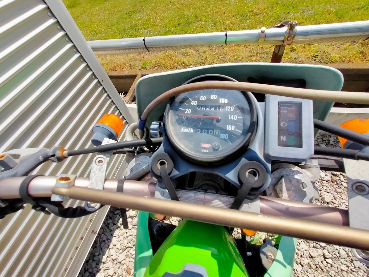 KLX250SR 不動車 取りに来られる方限定 書類有り FCR35 レストアベース
