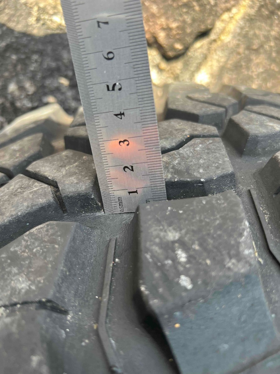 美品 溝有 廃盤サイズ 希少 BFグッドリッチ BFGoodrich ホワイトレター