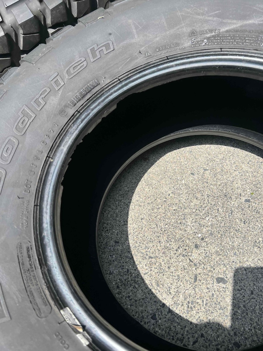大人気 廃盤品 33 10.50R 15 BFグッドリッチ マッテレ KM - highlife