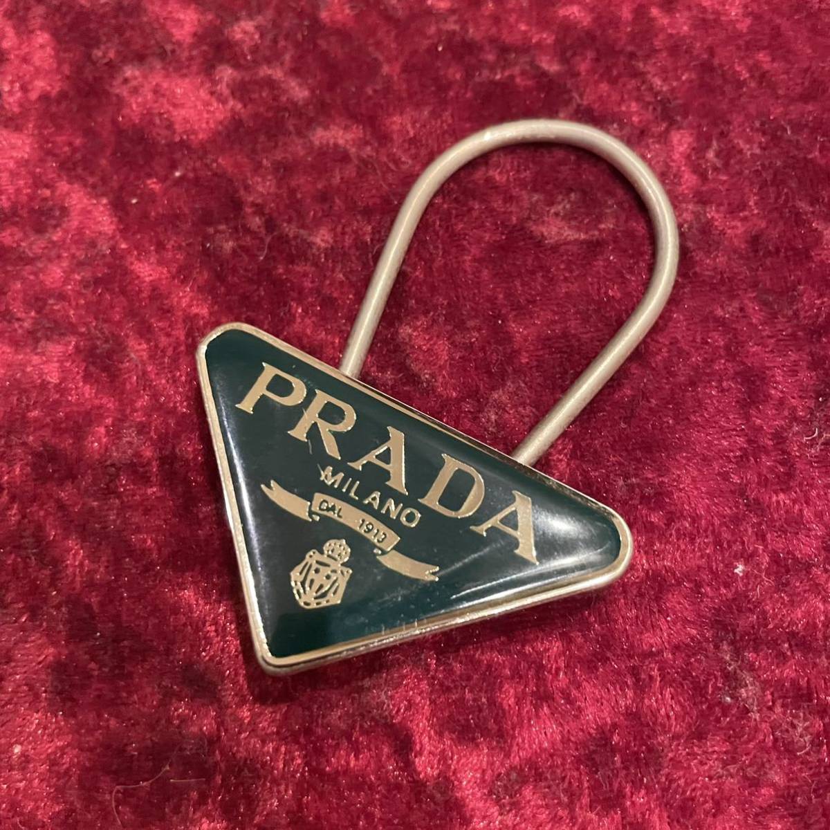 vintage PRADA プラダ 三角プレート キーリング キーホルダー_画像1