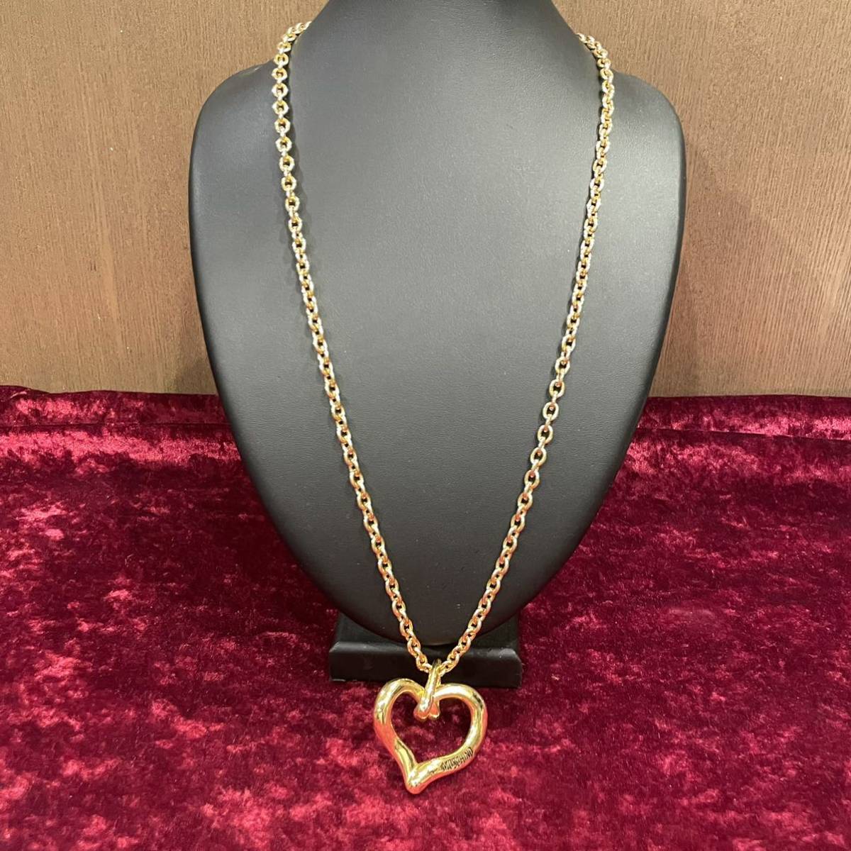 全国無料☆ヴィンテージmoschino ネックレスゴールドチェーン☆ eFmh7