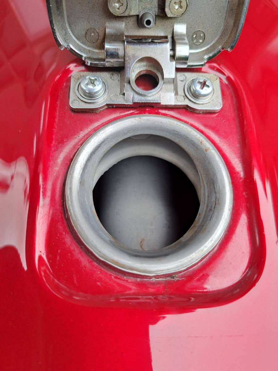 kz1000mk2 ガソリンタンク・テールカウルセット ピンゲルコック ドレミ