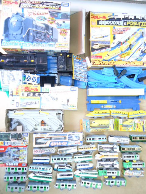 【完売】 他 プラレール 車両基地 セット ジャンク 大量 まとめて 線路 車両 ドクターイエロー その他 【完売】 他 プラレール 車両基地 セット ジャンク 大量 まとめて 線路 車両 ドクターイエロー その他