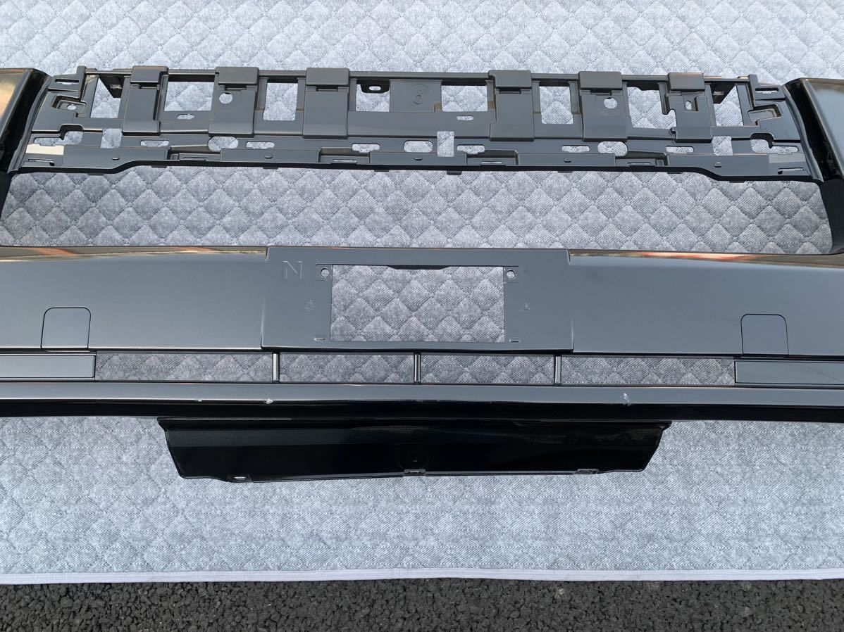 ハイエース200系 標準・ナロー用 純正品 現行フェイス3点セット