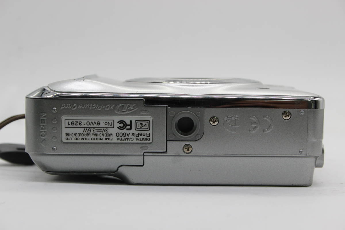 【返品保証】 【便利な単三電池で使用可】フジフィルム Fujifilm Finepix A600 3x コンパクトデジタルカメラ C5703_画像7
