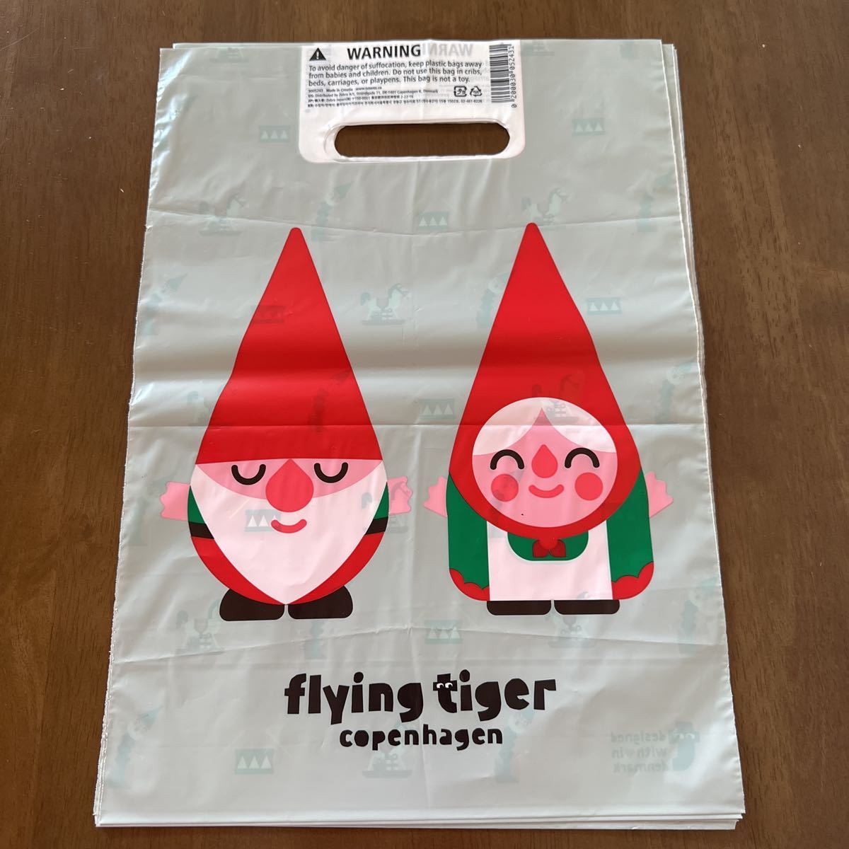 FLYING TIGER フライングタイガー 限定 ビニール袋 10枚 ショッパー 手提げ袋 ビニール ショップ袋 プレゼント ギフト ラッピング 新品 ⑧_画像5