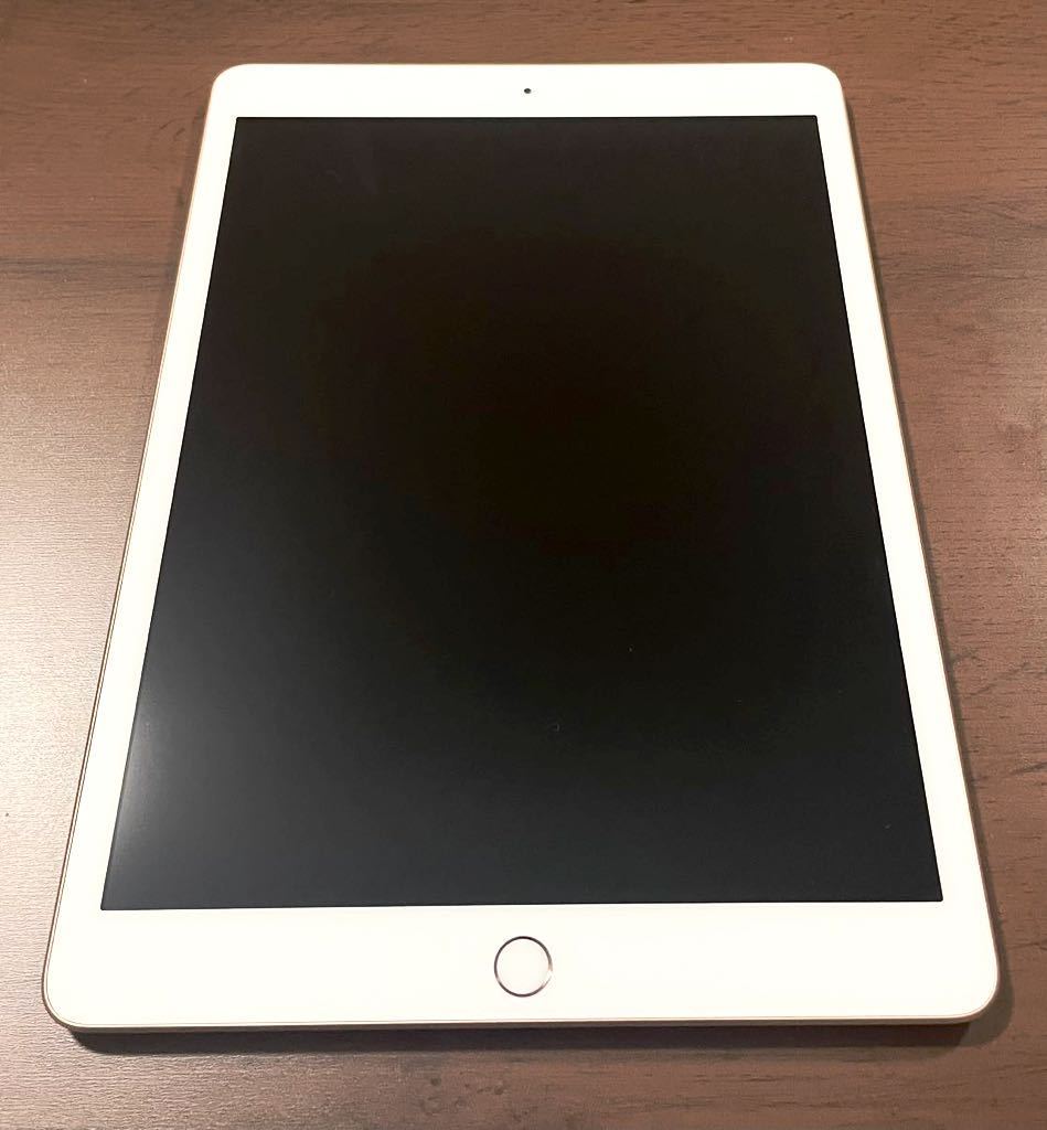 Apple iPad 第8世代 Gold 32GB MYLC2J/A Wi-Fiモデル A2270