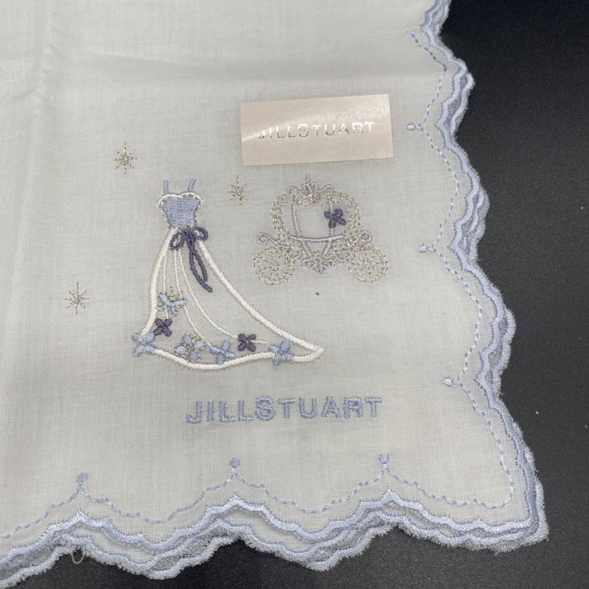 JILLSTUART ジルスチュアート　ハンカチ　ホワイト　ドレス　　刺繍　no.19_画像2