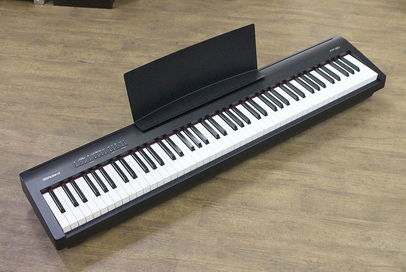 札幌市内近郊限定 Roland/ローランド 88鍵盤 電子ピアノ FP-30 2017年