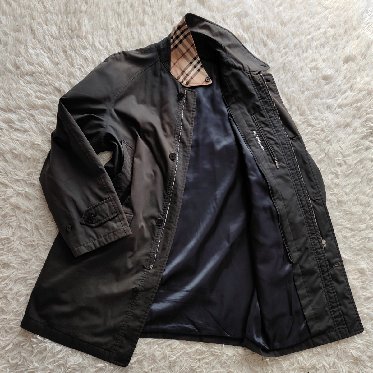 BURBERRY LONDON ①〈今季注目の黒アウター〉バーバリーロンドン