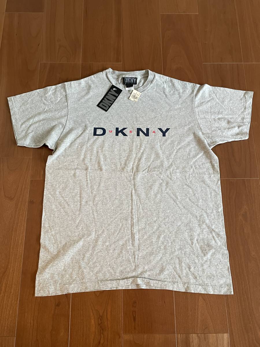 新品 タグ付き DKNY ダナキャラン ニューヨーク NEW YORK Tシャツ Sサイズ レトロ ビンテージ 切手 ハガキ可能_画像1