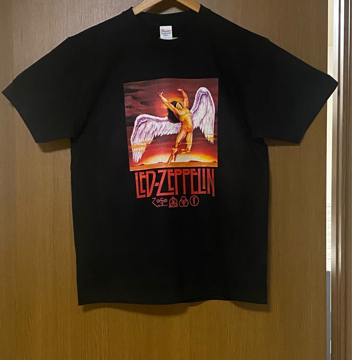 【新品未使用】Led Zeppelin黒Tシャツ！Lサイズ