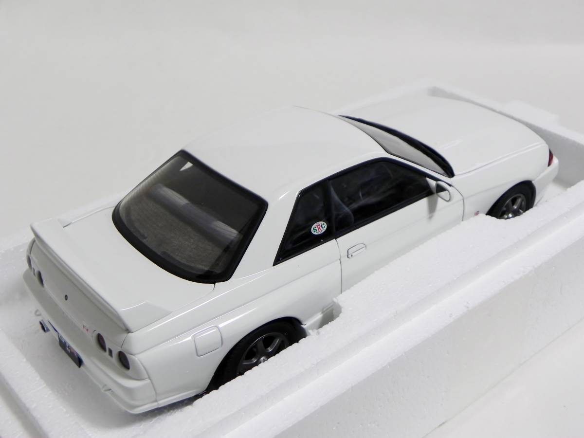 オートアート 1/18 日産 スカイライン GT-R R32 N1 ホワイト SRC NISMO
