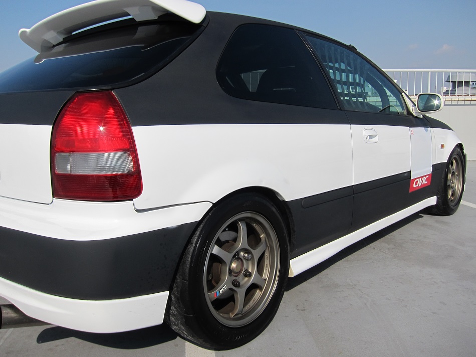 *. bargain! Civic type R EK9 vehicle inspection "shaken" H31/3 till! timing belt replaced shock absorber roll bar all painting excellent condition 5 speed MT race B16B