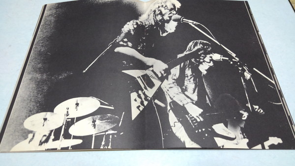 □　ウィッシュボーン・アッシュ　WISHBONE ASH　1975ツアーパンフレット　※管理番号 pa1554_画像2