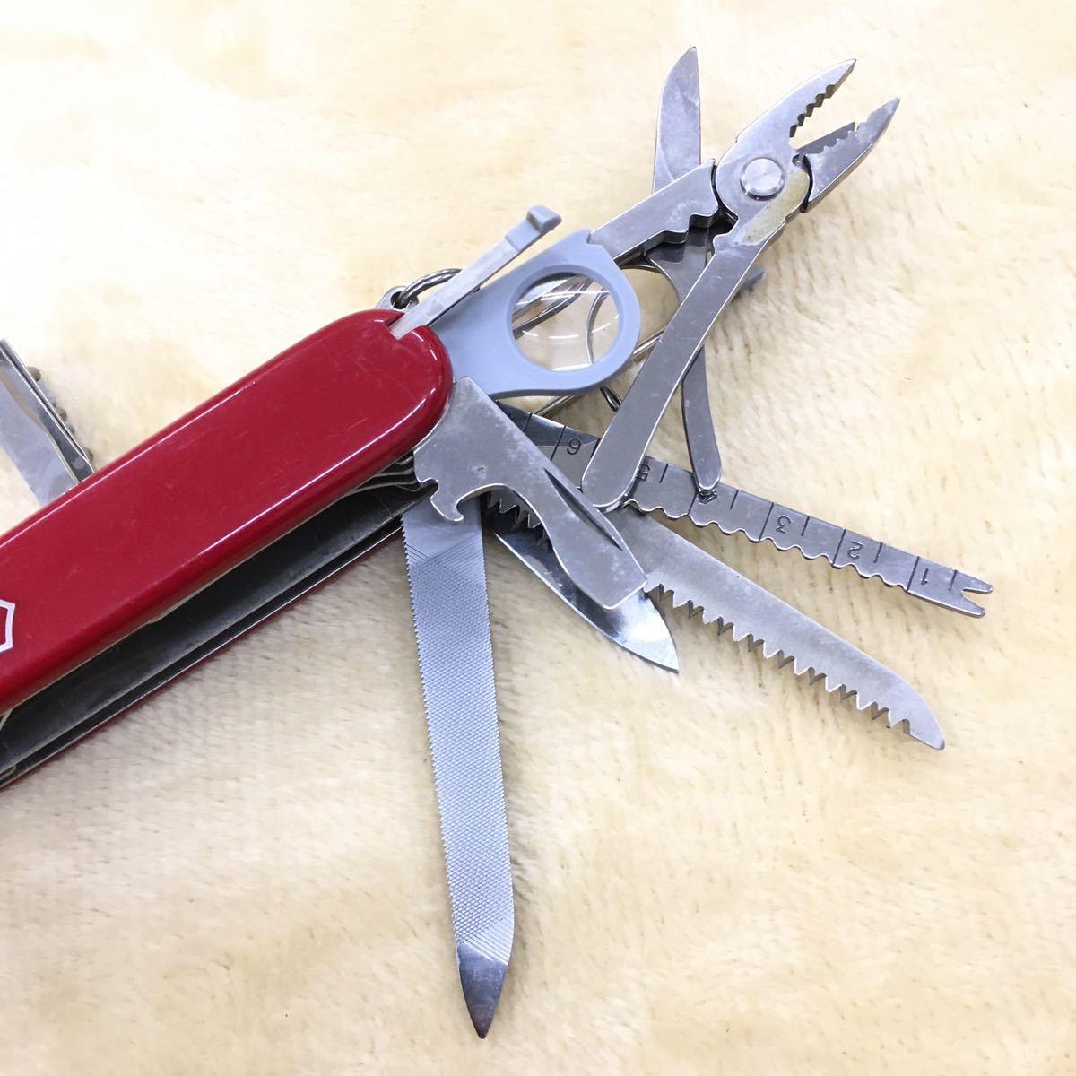 VICTORINOX ビクトリノックス スイスチャンプ 1 67 95 フラッグ VICTORINOX ビクトリノックス スイスチャンプ 1 67 95 フラッグ