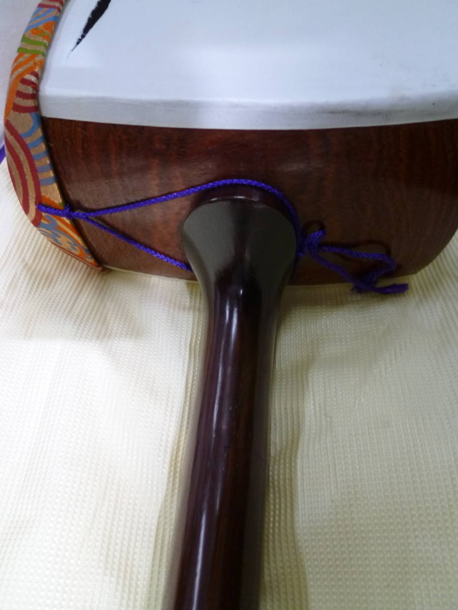  б/у Junk shamisen струнные инструменты длина примерно 112. подробности неизвестен мягкий чехол есть [1-855] ( Hokkaido * Okinawa * отдаленный остров за исключением )* бесплатная доставка 
