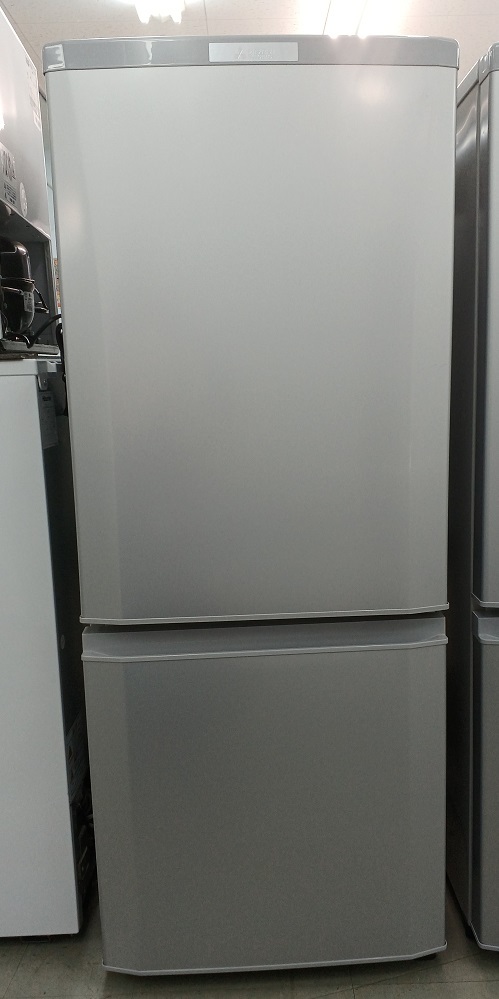 【第1位獲得！】 【中古品】三菱電機 冷凍冷蔵庫 2ドア MR-P15D-S 146L 2018年製 ○YR-50353○ 100リットル～