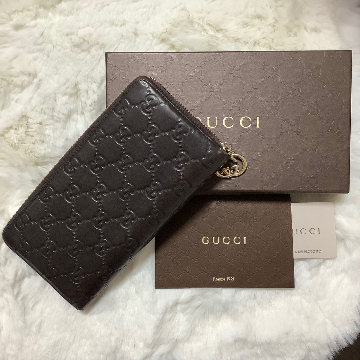 グッチ　長財布　レザー　ダークブラウン　ラウンドファスナー　ユニセックス GUCCI