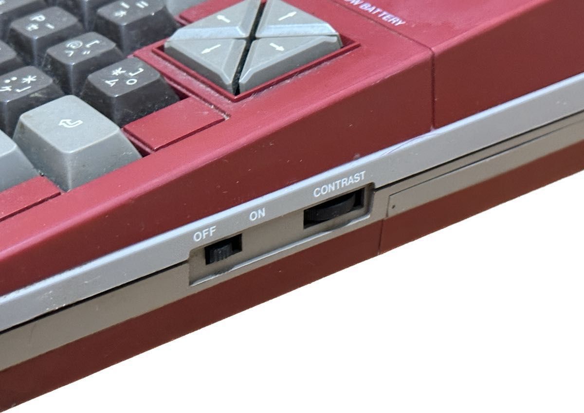 NEC PC-8201 ハンドヘルドコンピュータ レッド レトロパソコン NEC PC-8201 ハンドヘルドコンピュータ レッド レトロパソコン