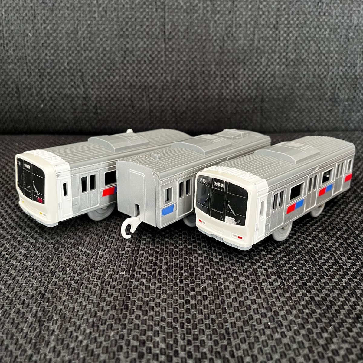 プラレール JR九州スペシャルセットより 811系 近郊電車 セット プラレール JR九州スペシャルセットより 811系 近郊電車 セット