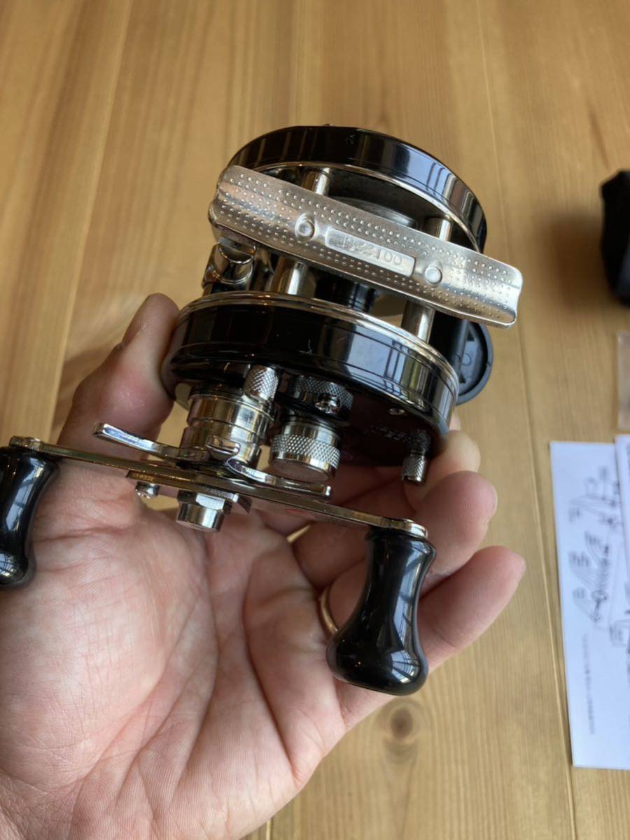 新型 Abu アンバサダー4600CAファクトリーチューン アブガルシア 4600C