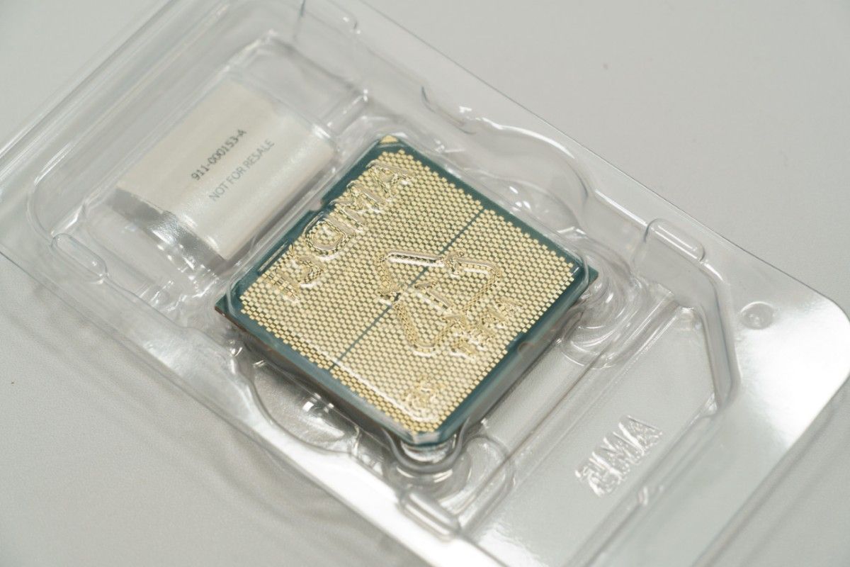 動作確認済み 日本国内正規品 Ryzen 9 7950X Box 16コア 32 動作確認済み 日本国内正規品 Ryzen 9 7950X Box 16コア 32
