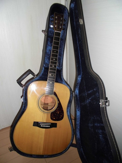 YAMAHA FG-401 アコースティック ギター アコギ 弦楽器 ハードケース付き の画像1