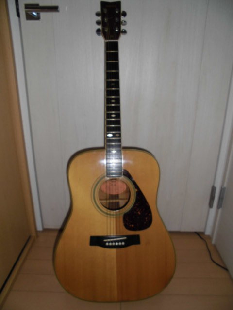 YAMAHA FG-401 アコースティック ギター アコギ 弦楽器 ハードケース付き の画像2