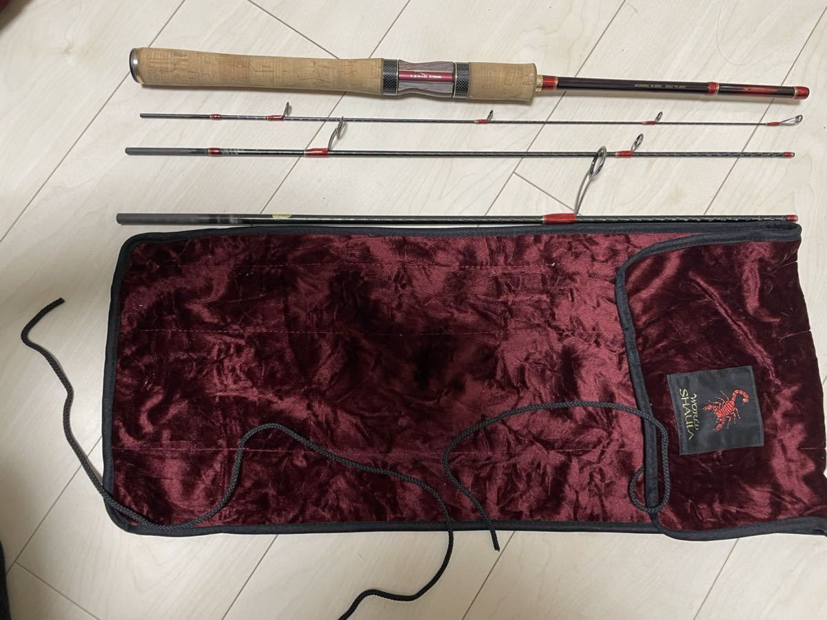 ワールドシャウラ 美品☆ シマノ ワールドシャウラ ツアーエディション