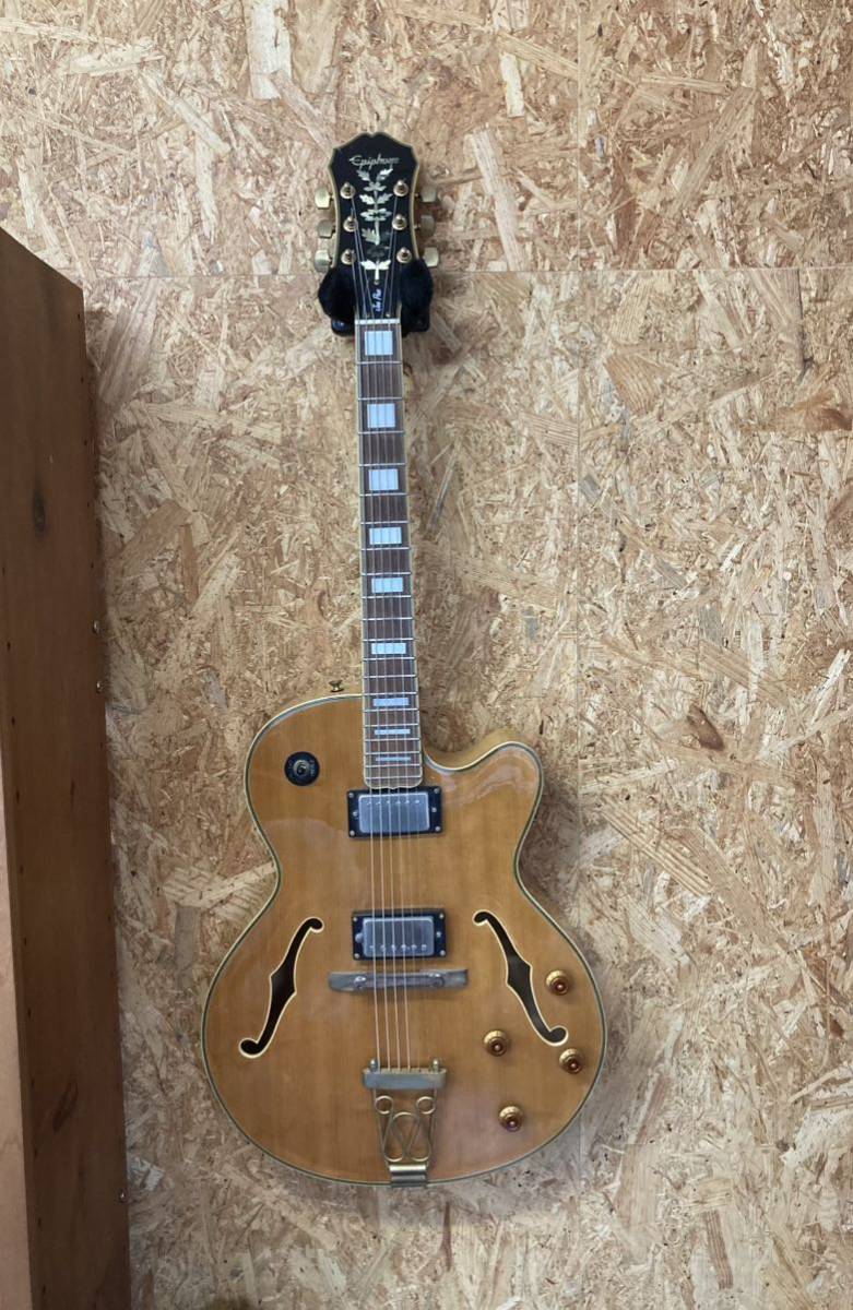 Epiphone joe pass フルアコ ジャズギター Epiphone joe pass フルアコ ジャズギター