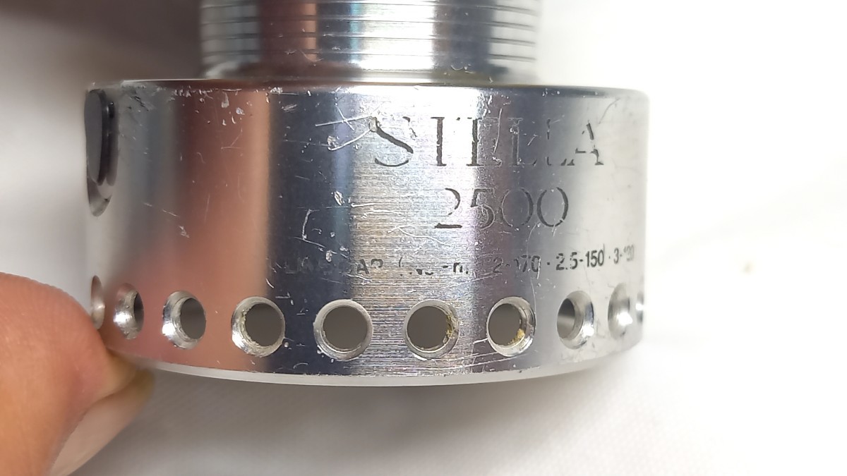 シマノ 98ステラ 2500 管理990B スプール+ドラグノブセット 傷 シマノ 98ステラ 2500 管理990B スプール+ドラグノブセット 傷
